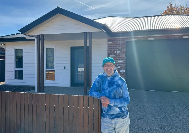 Aruma resident, Greg at the new Wodonga home.