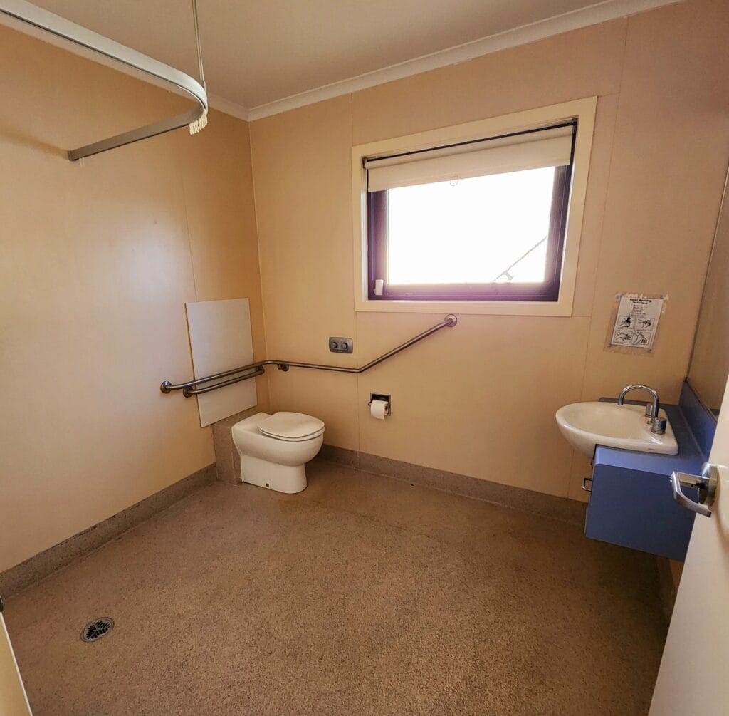 Lakes Entrance VIC Specialist Disability Accommodation (image 6)